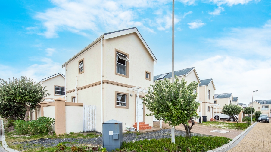 2 Bedroom Property for Sale in Costa Da Gama Western Cape